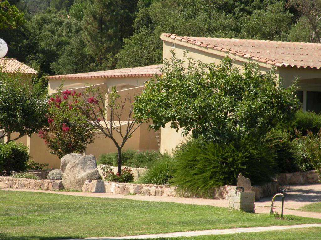 维琪奥港 Les Jardins De Santa Giulia酒店 外观 照片