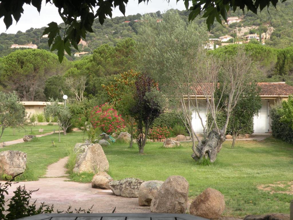 维琪奥港 Les Jardins De Santa Giulia酒店 外观 照片