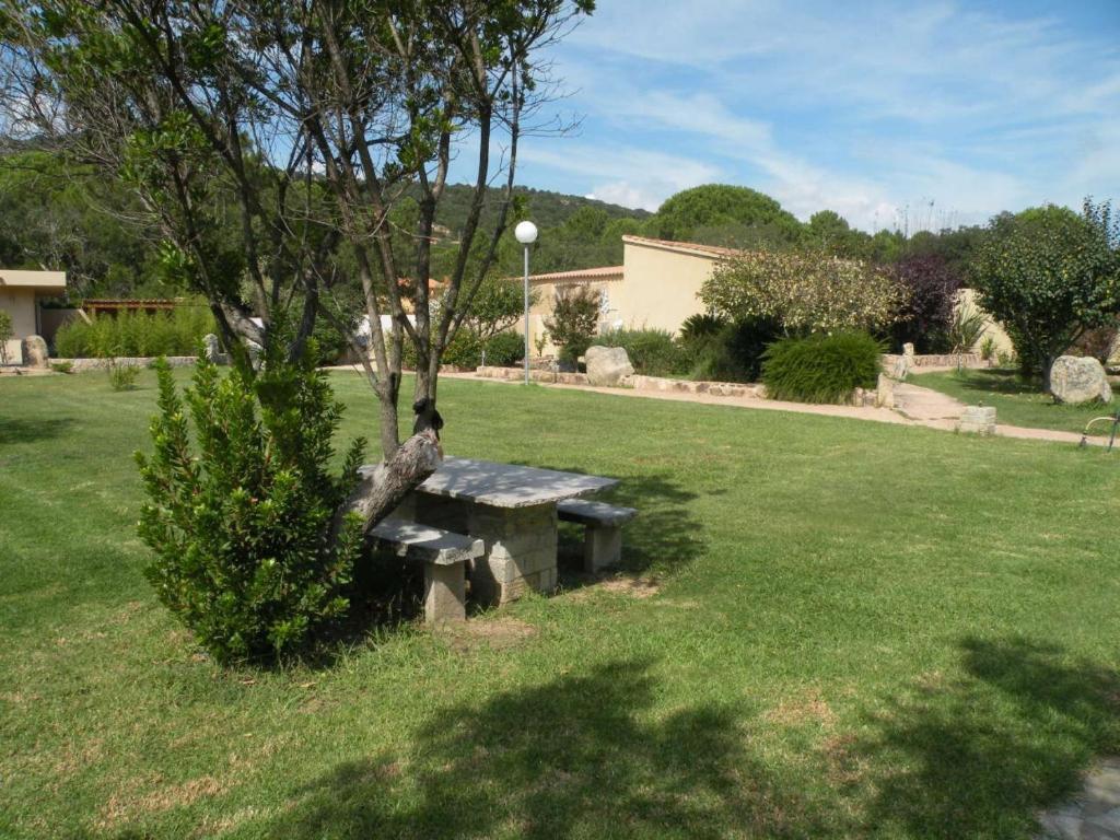维琪奥港 Les Jardins De Santa Giulia酒店 外观 照片
